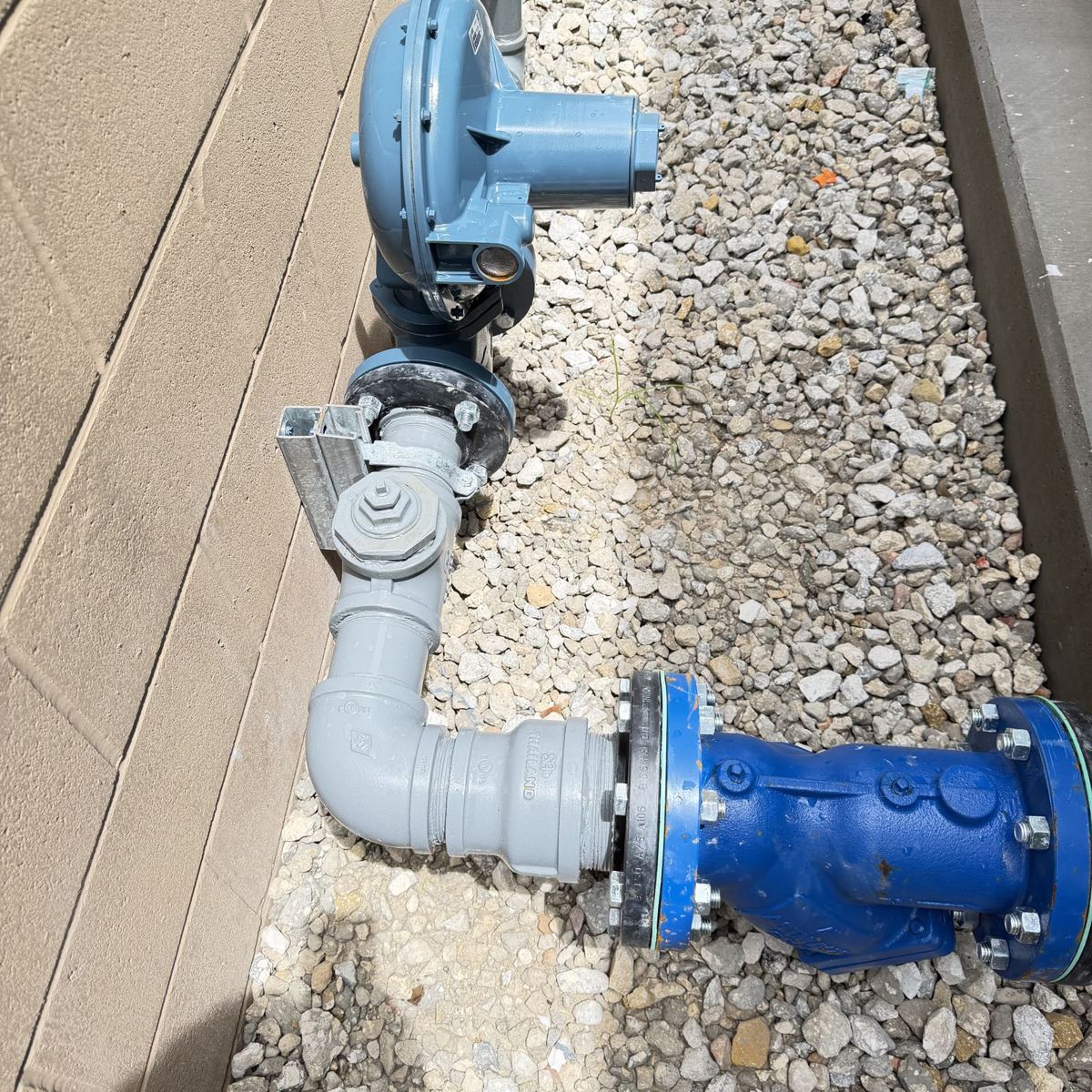Gas piping and regulator